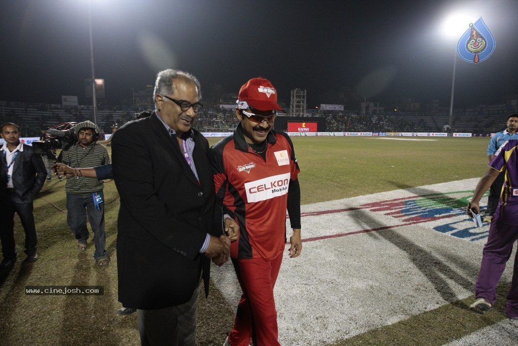 T Warriors vs B Tigers Match More Photos - 50 / 102 photos