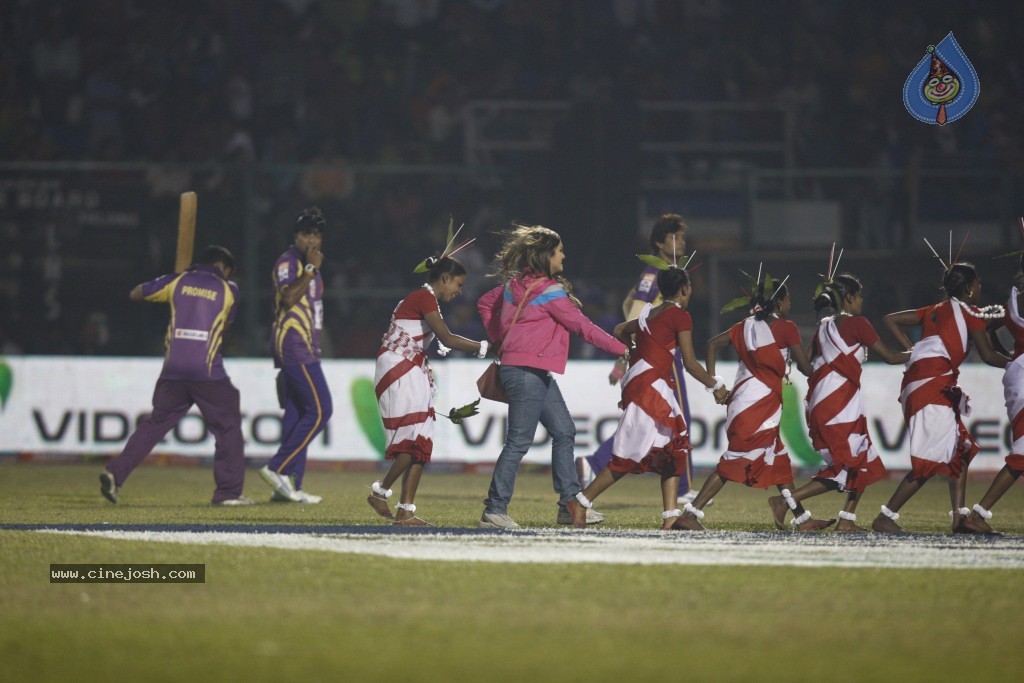 T Warriors vs B Tigers Match More Photos - 60 / 102 photos