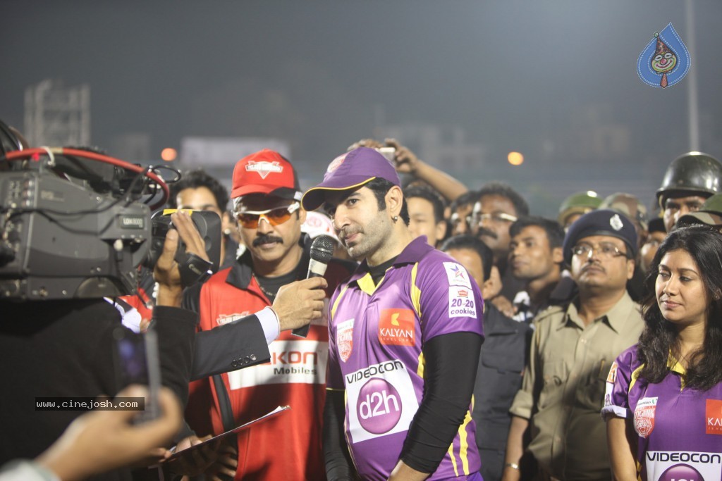 T Warriors vs B Tigers Match More Photos - 70 / 102 photos