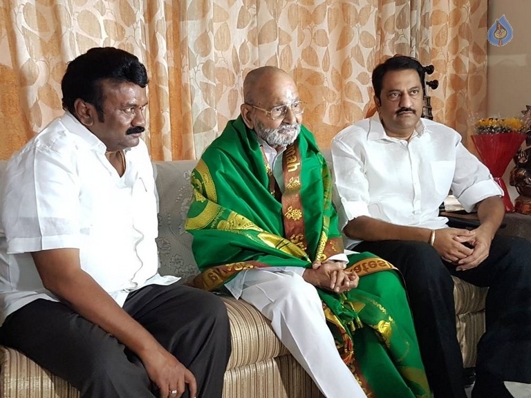 Talasani Meets K Viswanath - 2 / 5 photos