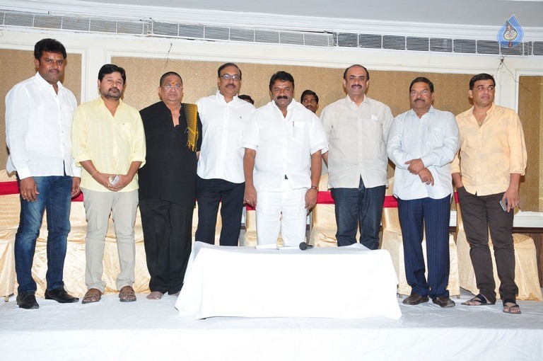 Talasani meets Producer Council - 11 / 17 photos