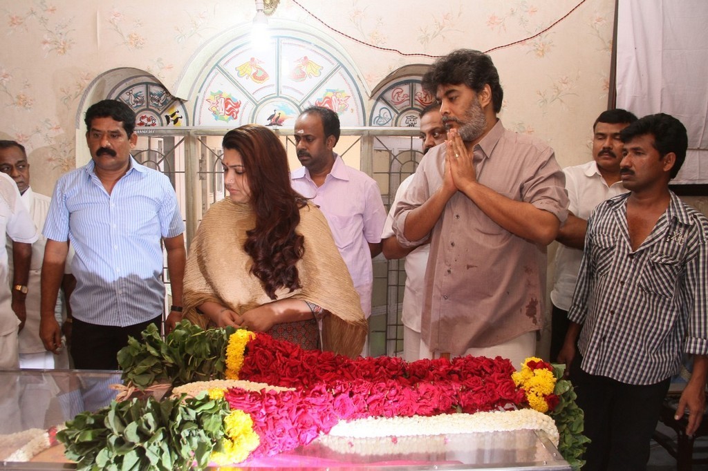 Tamil Director Ramanarayanan Condolences Photos - 39 / 151 photos