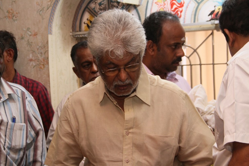 Tamil Director Ramanarayanan Condolences Photos - 51 / 151 photos