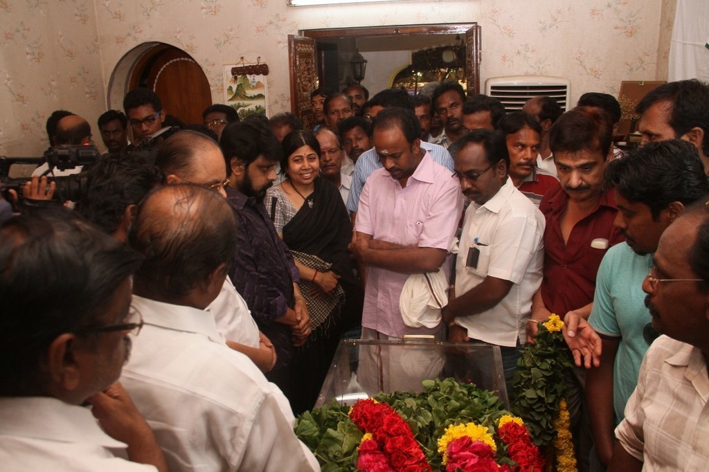 Tamil Director Ramanarayanan Condolences Photos - 84 / 151 photos