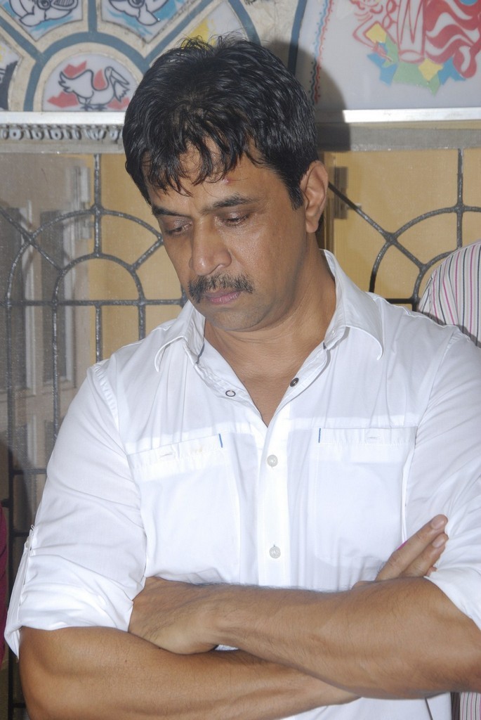 Tamil Director Ramanarayanan Condolences Photos 2 - 32 / 41 photos