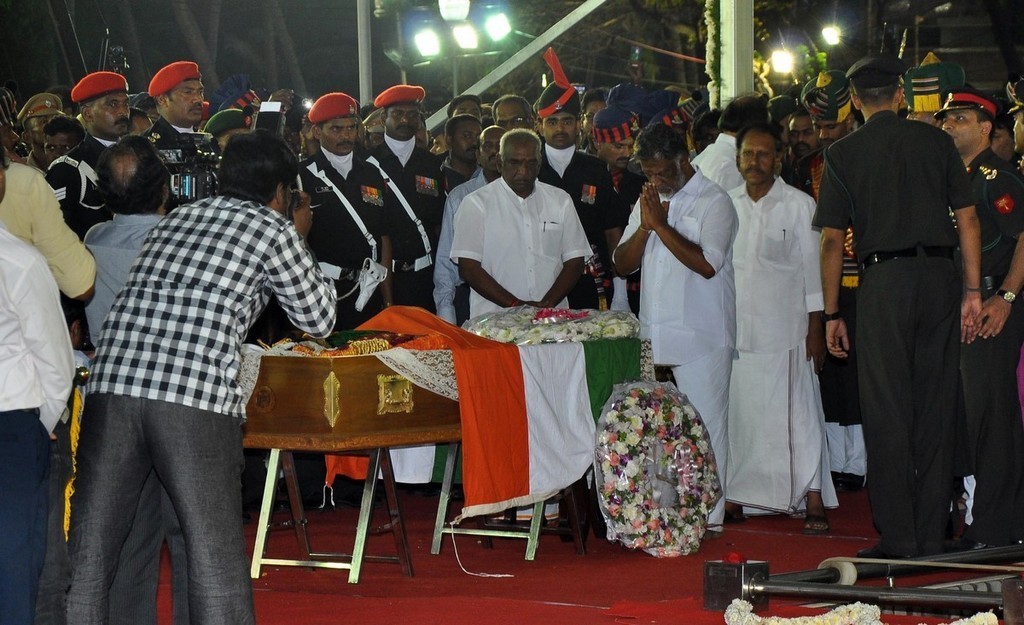 Tamil Nadu CM Jayalalithaa Final Journey Photos - 69 / 147 photos