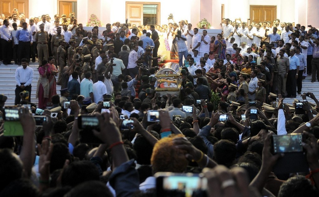 Tamil Nadu CM Jayalalithaa Final Journey Photos - 87 / 147 photos