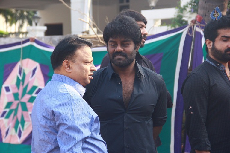 Tamil Stars at Jallikattu Hunger Strike - 45 / 51 photos