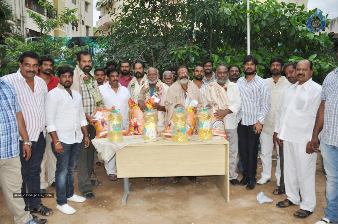 TCTBBBA Helps Old Artists - 9 / 27 photos