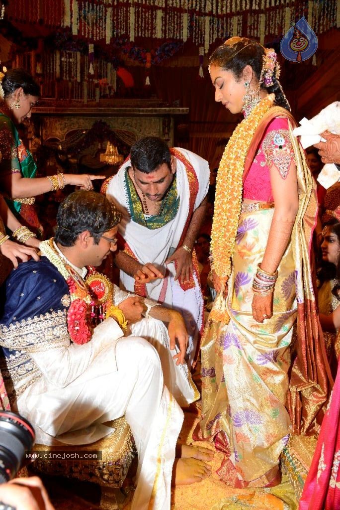 Tejaswini n Sribharath Talabralu Photos - 98 / 121 photos