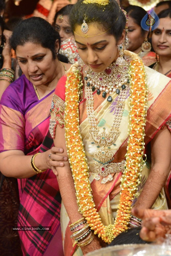 Tejaswini Weds Sribharath - 123 / 187 photos