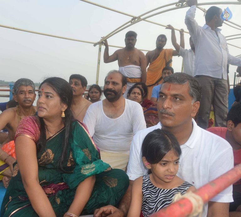 Telangana Godavari Pushkaralu Photos - 32 / 92 photos