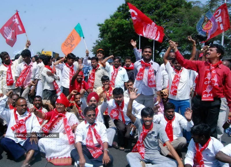 Telangana Million March Photos - 17 / 104 photos