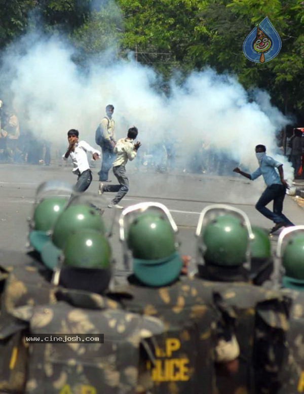 Telangana Million March Photos - 74 / 104 photos