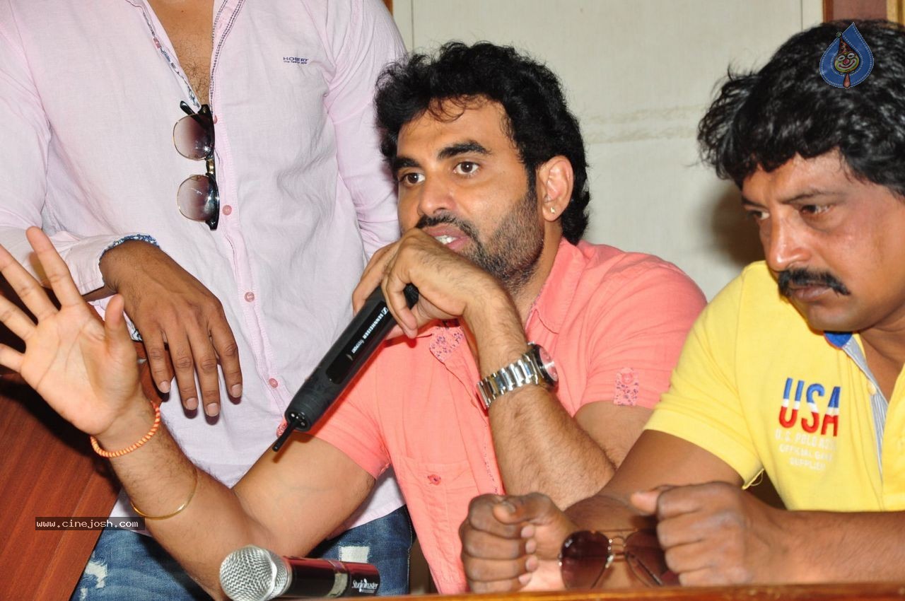 Telangana Talwar Star Cricket Team Launch - 2 / 68 photos