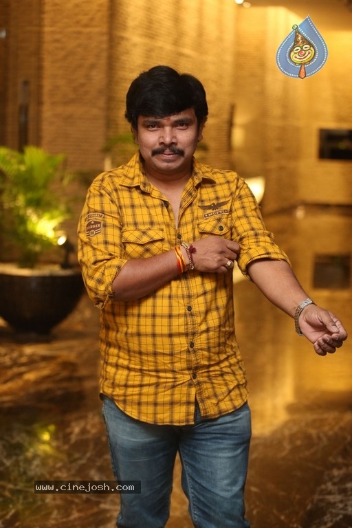 Telugu Cine Rathasarathula Rajatotsvam Curtain Raiser - 31 / 73 photos