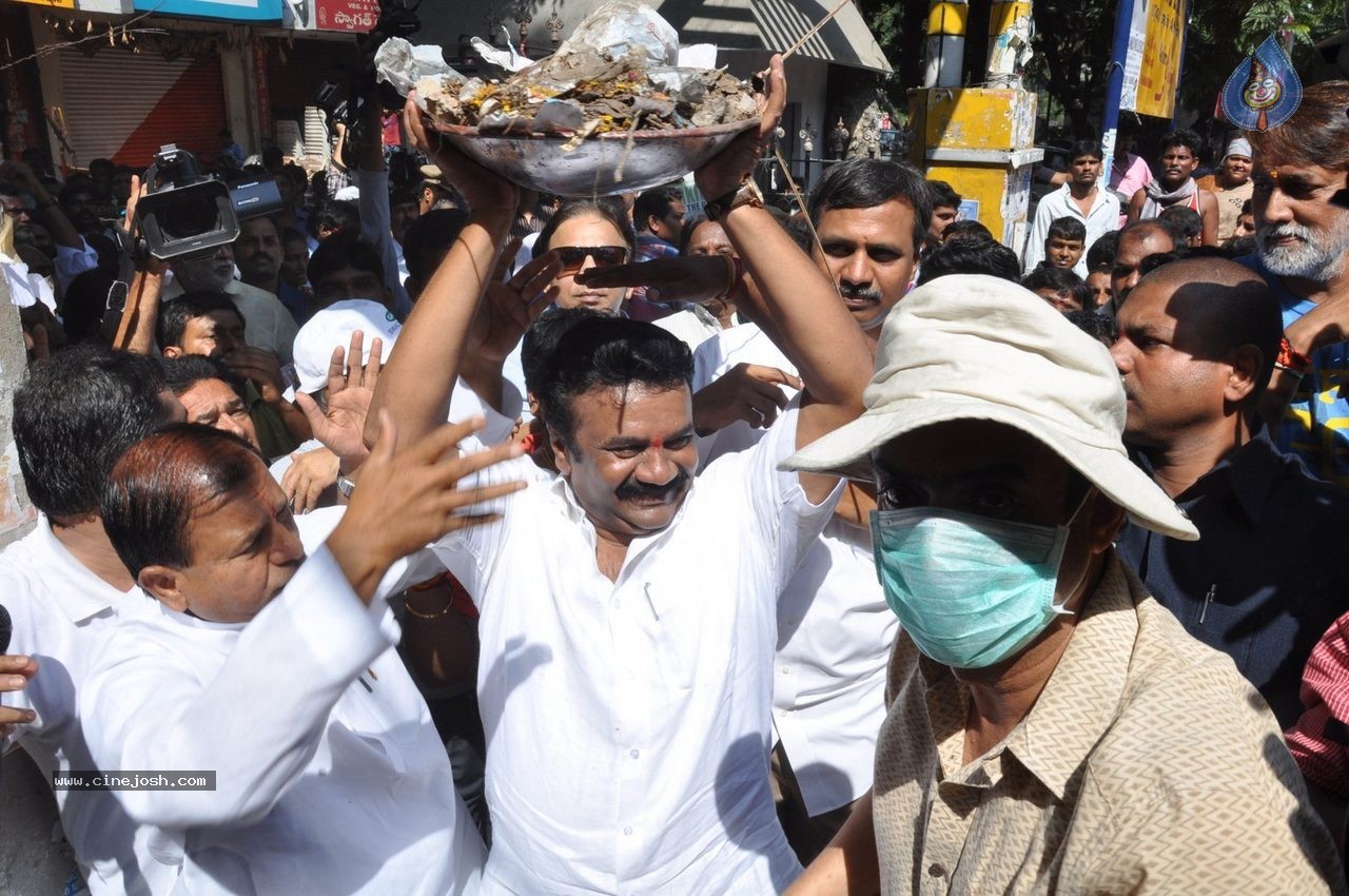 Telugu Film Industry Swachh Bharat Hyderabad 02 - 26 / 36 photos