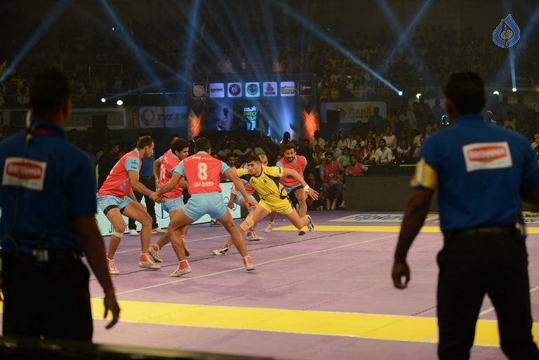 Telugu Titans Vs Jaipur Pink Panthers Kabaddi Match Photos - 62 / 100 photos