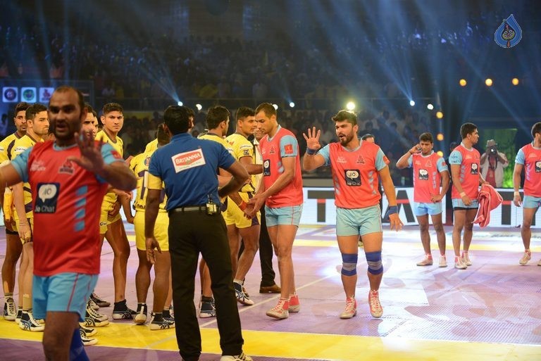 Telugu Titans Vs Jaipur Pink Panthers Kabaddi Match Photos - 76 / 100 photos