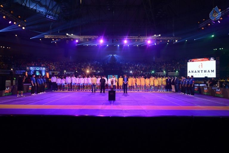 Telugu Titans Vs Jaipur Pink Panthers Kabaddi Match Photos - 98 / 100 photos