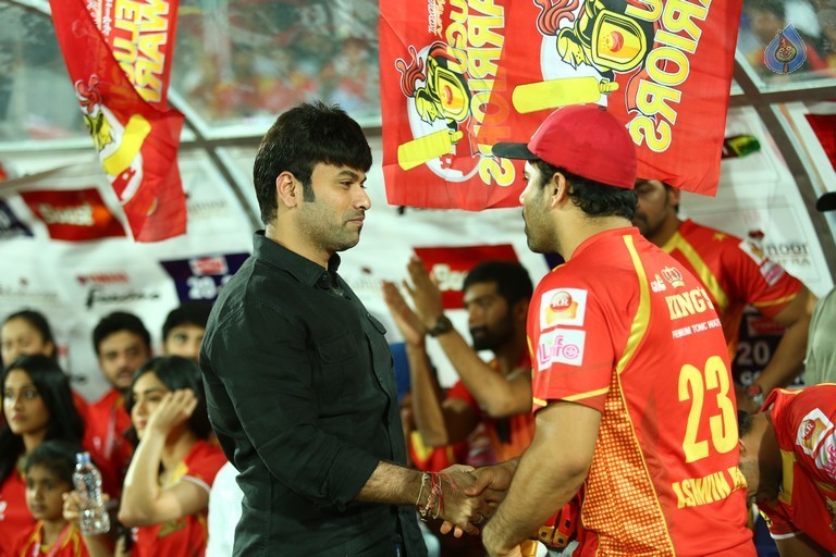 Telugu Warriors Vs Bhojpuri Dabanggs Match - 39 / 41 photos