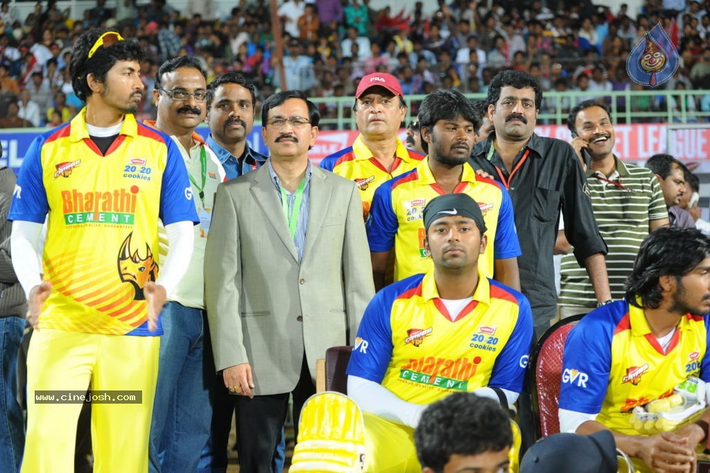 Telugu Warriors VS Chennai Rhinos Match  - 13 / 61 photos