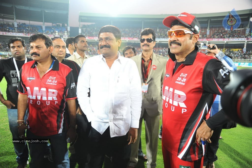 Telugu Warriors VS Chennai Rhinos Match  - 15 / 61 photos