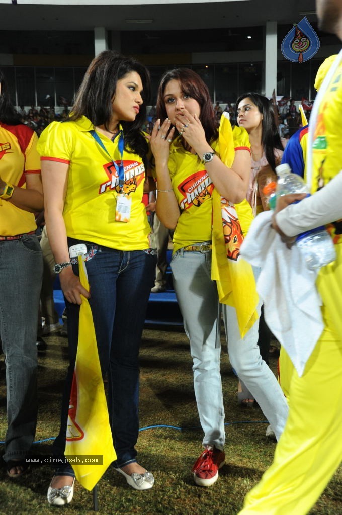 Telugu Warriors VS Chennai Rhinos Match Photos - 40 / 86 photos
