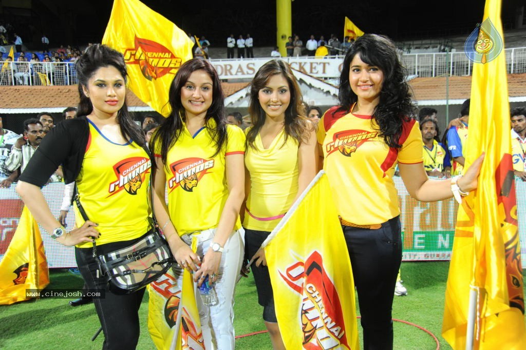 Chennai Rhinos VS Telugu Warriors  Semi Final Match - 20 / 96 photos