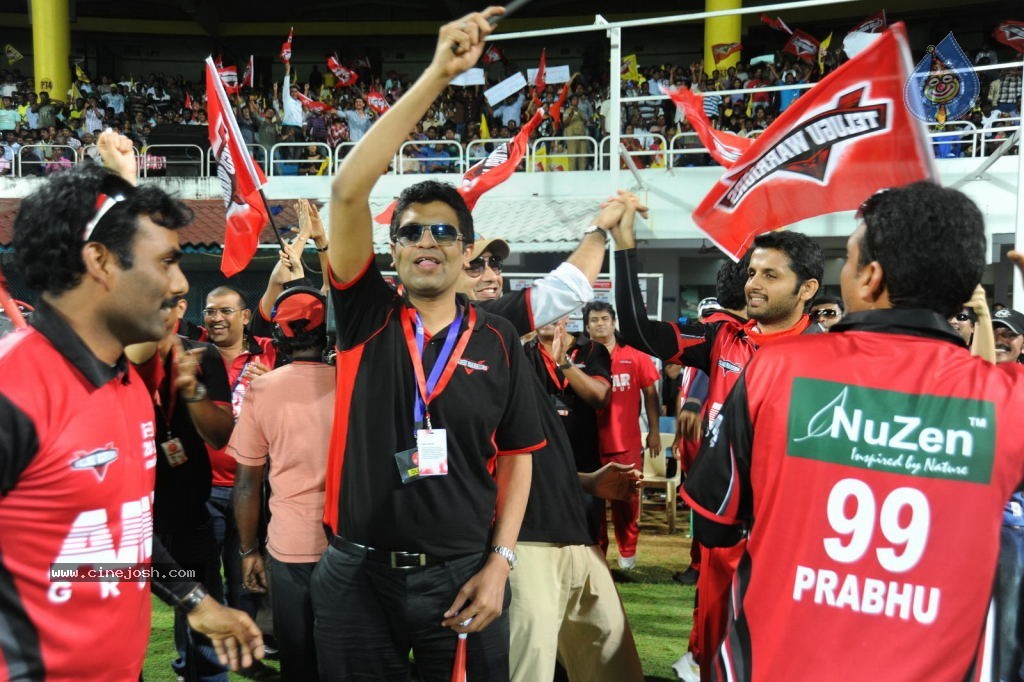 Chennai Rhinos VS Telugu Warriors  Semi Final Match - 21 / 96 photos