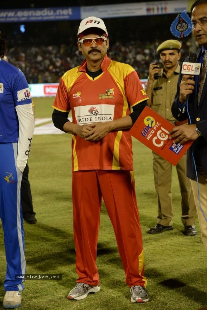 Telugu Warriors Vs Karnataka Bulldozers Match Stills - 64 / 190 photos