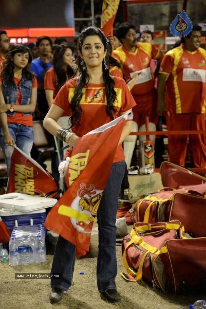 Telugu Warriors Vs Karnataka Bulldozers Match Stills - 84 / 190 photos