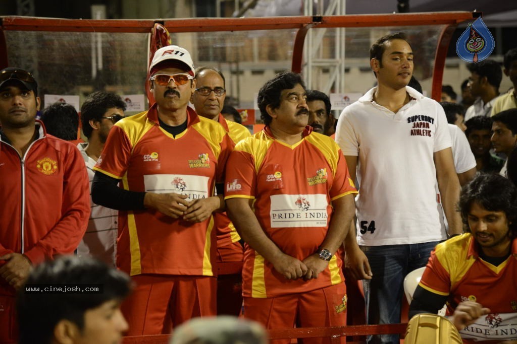 Telugu Warriors Vs Karnataka Bulldozers Match Stills - 125 / 190 photos