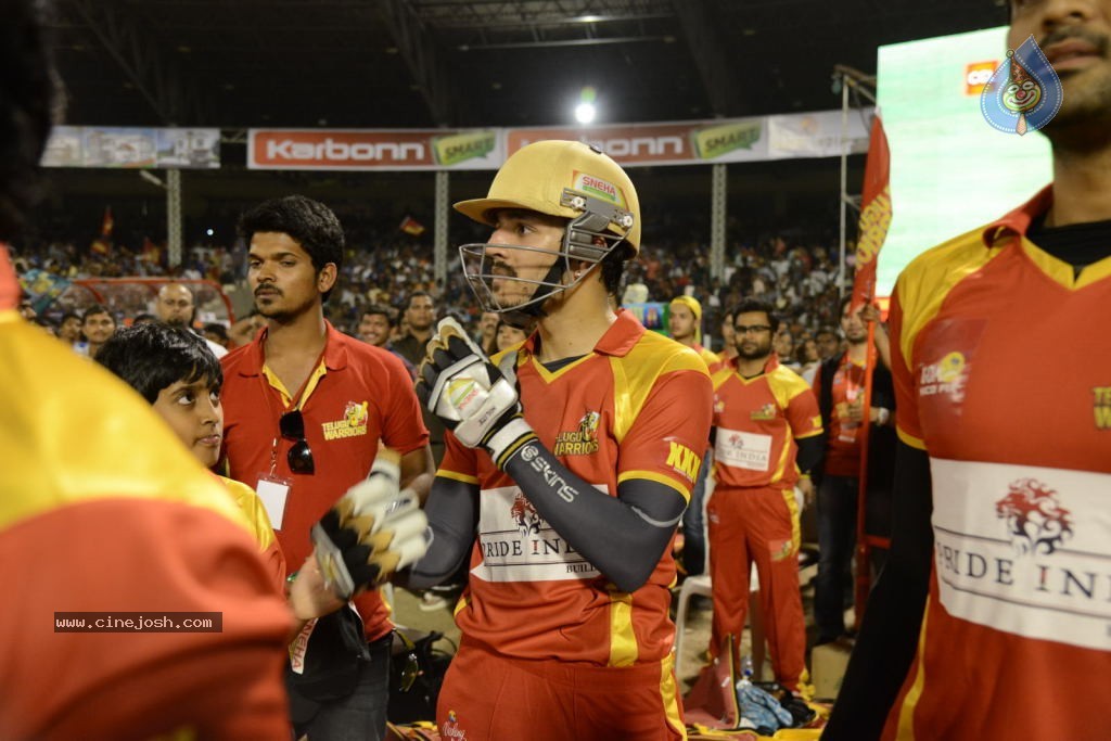 Telugu Warriors Vs Karnataka Bulldozers Match Stills - 169 / 190 photos