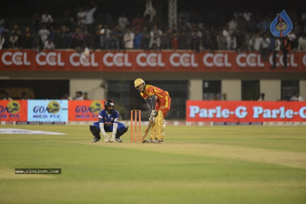 Telugu Warriors Vs Karnataka Bulldozers Match Stills - 190 / 190 photos