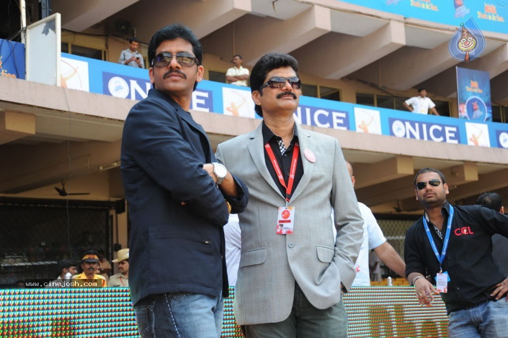 Telugu Warriors Vs Kerala Strikers Match Photos 01 - 51 / 91 photos