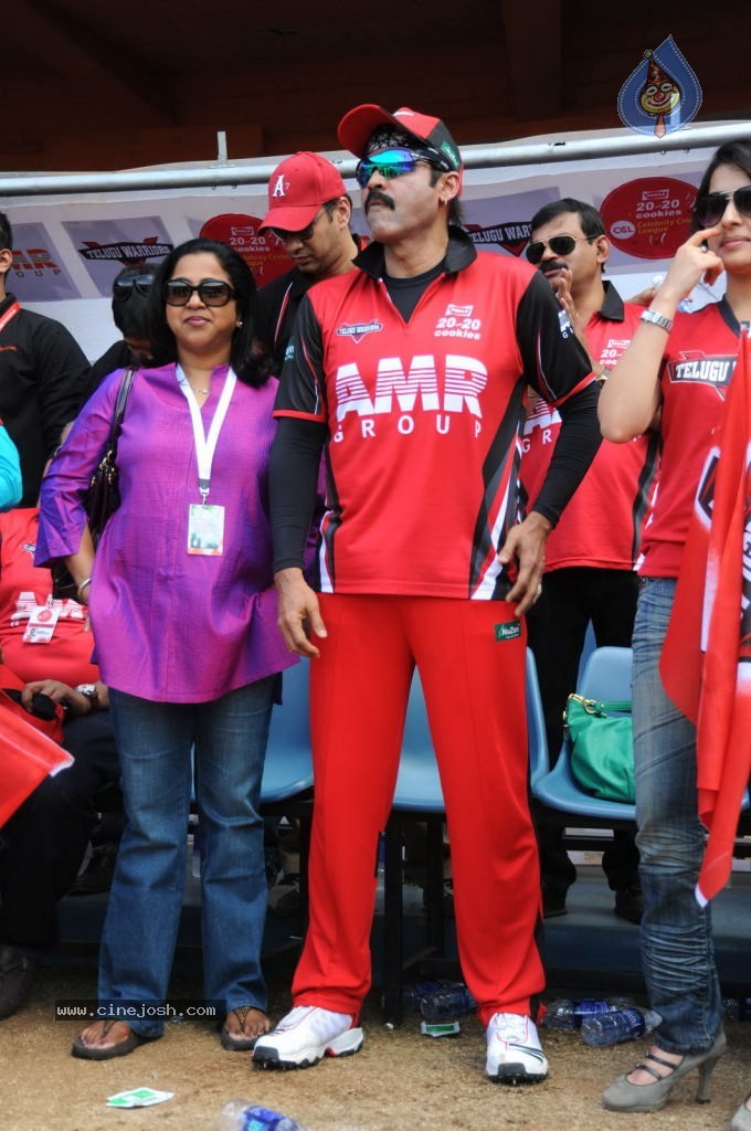 Telugu Warriors Vs Kerala Strikers Match Photos 02 - 52 / 114 photos