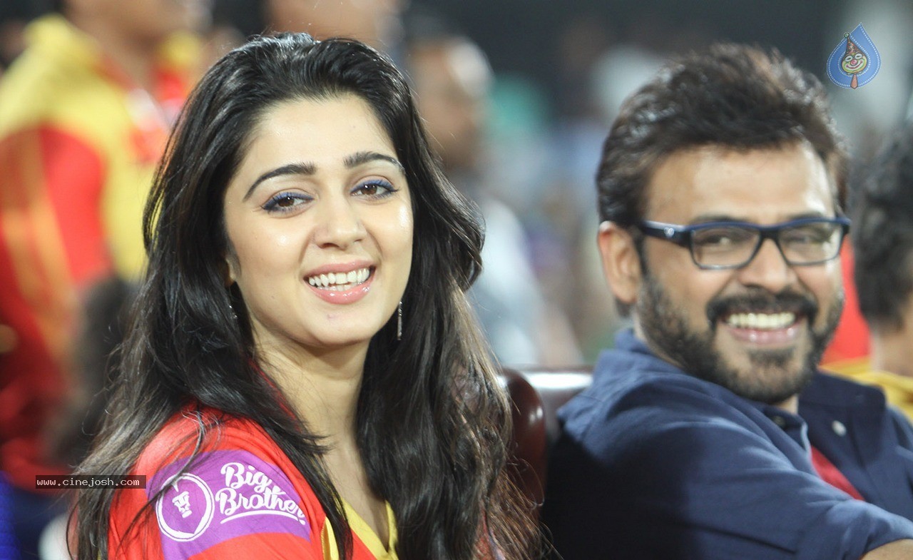 Telugu Warriors Vs Mumbai Heroes Match Photos - 21 / 150 photos
