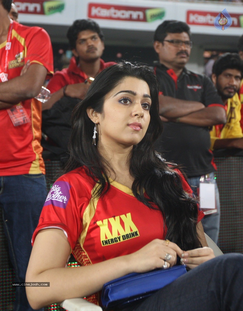 Telugu Warriors Vs Mumbai Heroes Match Photos - 137 / 150 photos