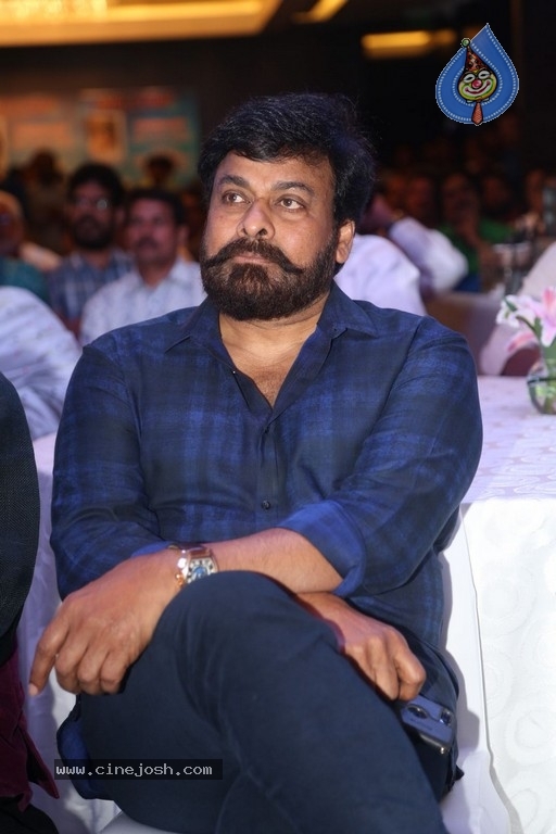 Tera Venuka Dasari Book Launched by Chiranjeevi - 54 / 61 photos