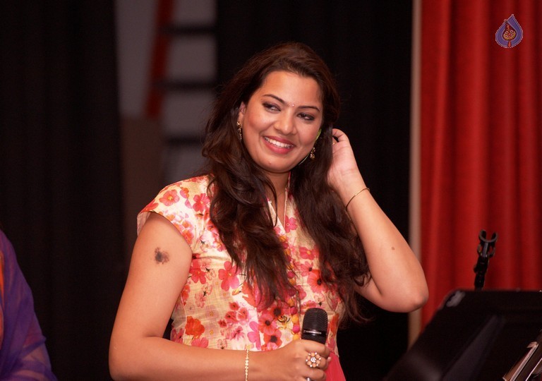 Thaman NJ Live Concert - 44 / 51 photos