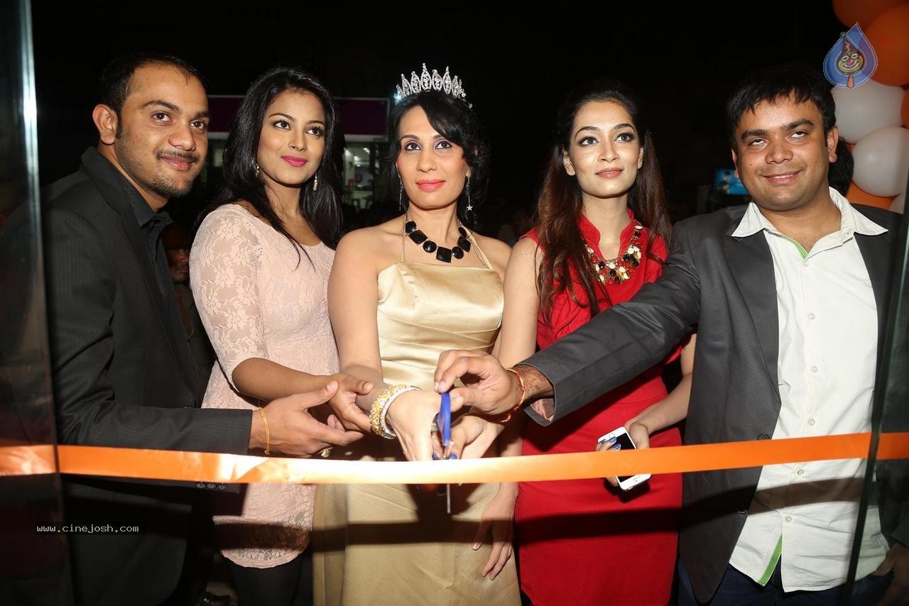 The Thickshake Factory Launch - 31 / 48 photos