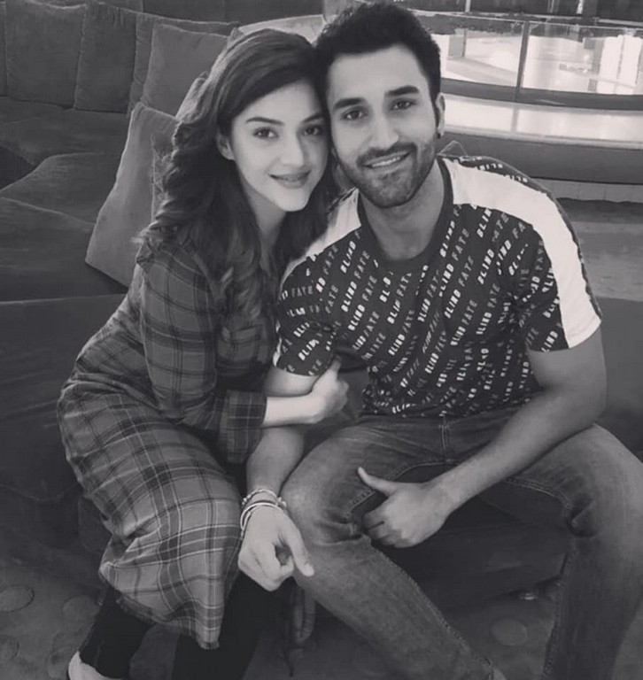 Tollywood Celebrities Celebrating Raksha Bandhan - 11 / 13 photos