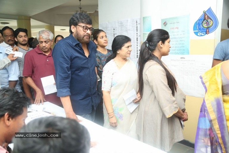Tollywood Stars Cast their Votes 2018 - 77 / 103 photos