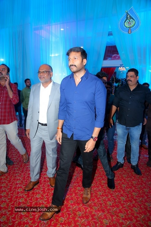 Top Celebrities at Syed Javed Ali Wedding Reception 01 - 32 / 62 photos