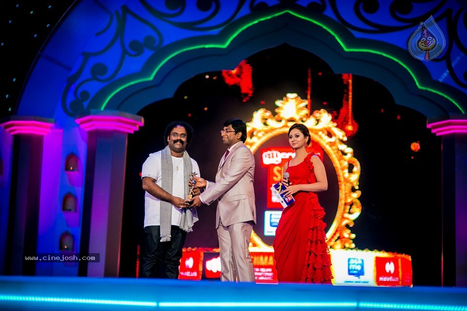 Top Celebs at SIIMA Awards 2014 - 53 / 150 photos
