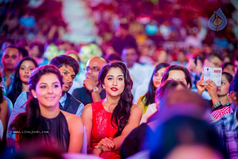 Top Celebs at SIIMA Awards 2014 - 72 / 150 photos