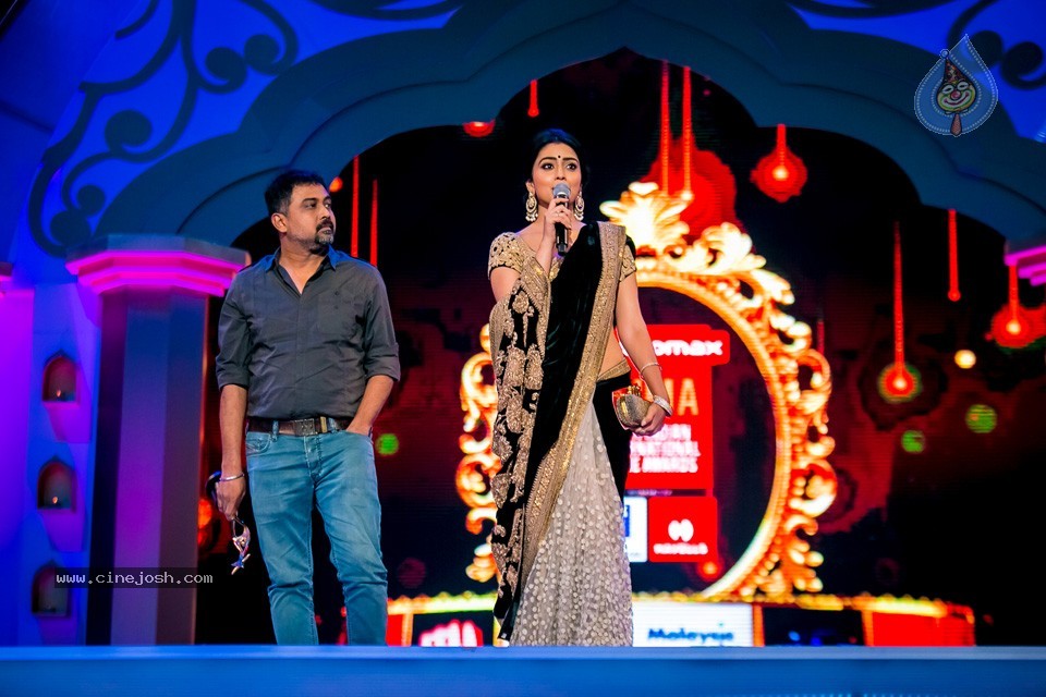 Top Celebs at SIIMA Awards 2014 - 83 / 150 photos
