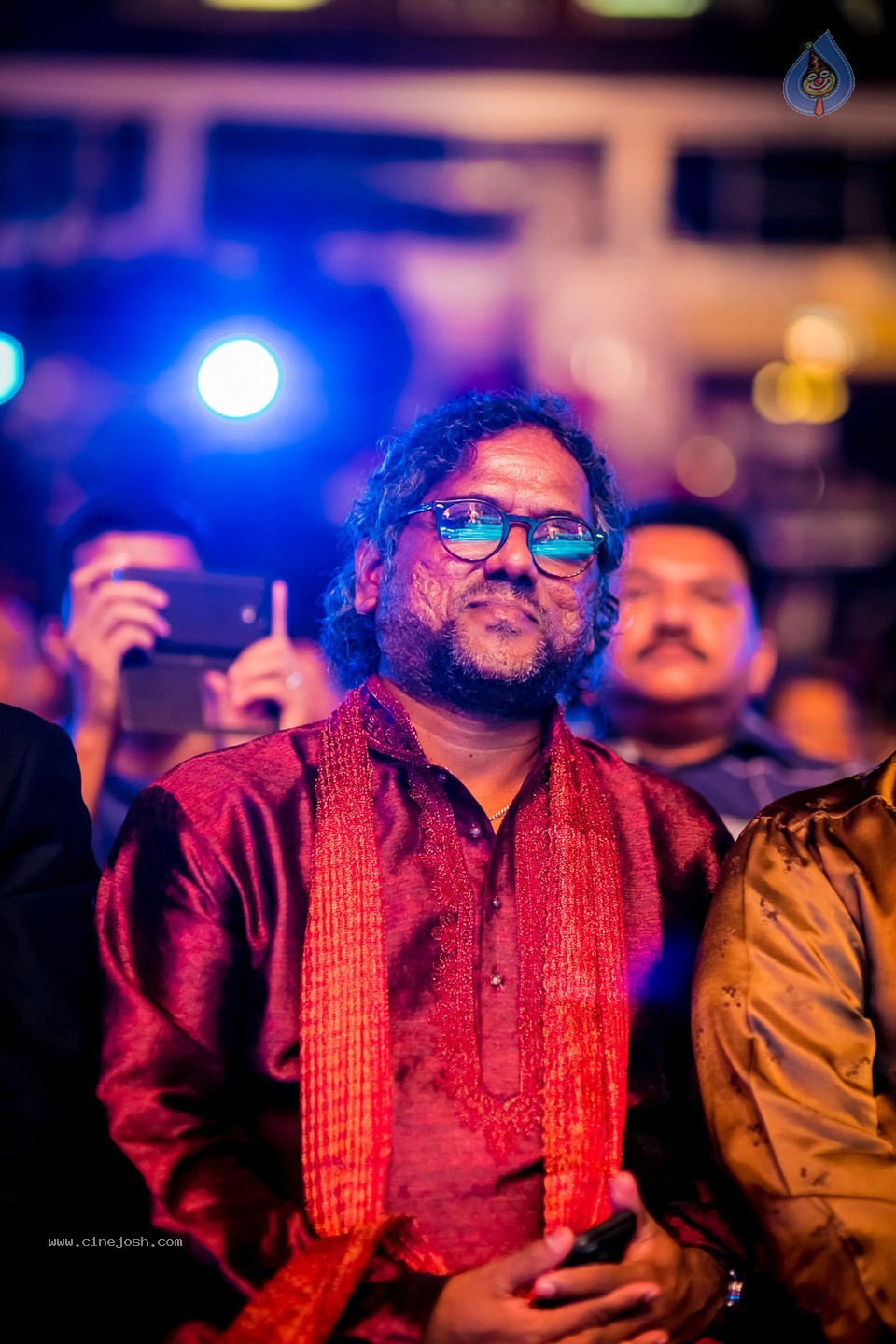 Top Celebs at SIIMA Awards 2014 - 121 / 150 photos