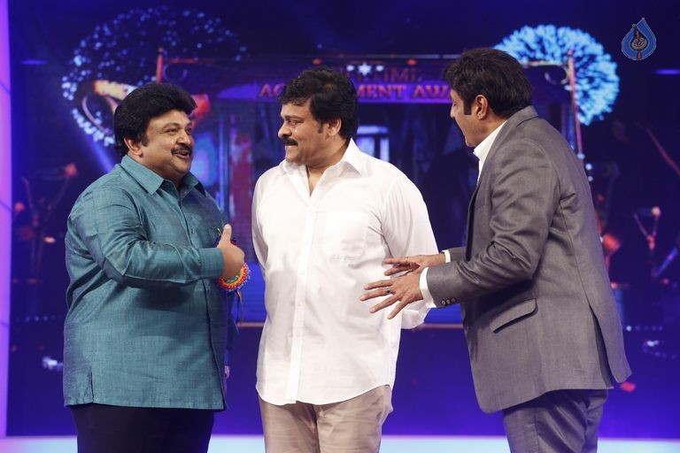 TSR - TV9 National Film Awards Photos 2 - 37 / 92 photos